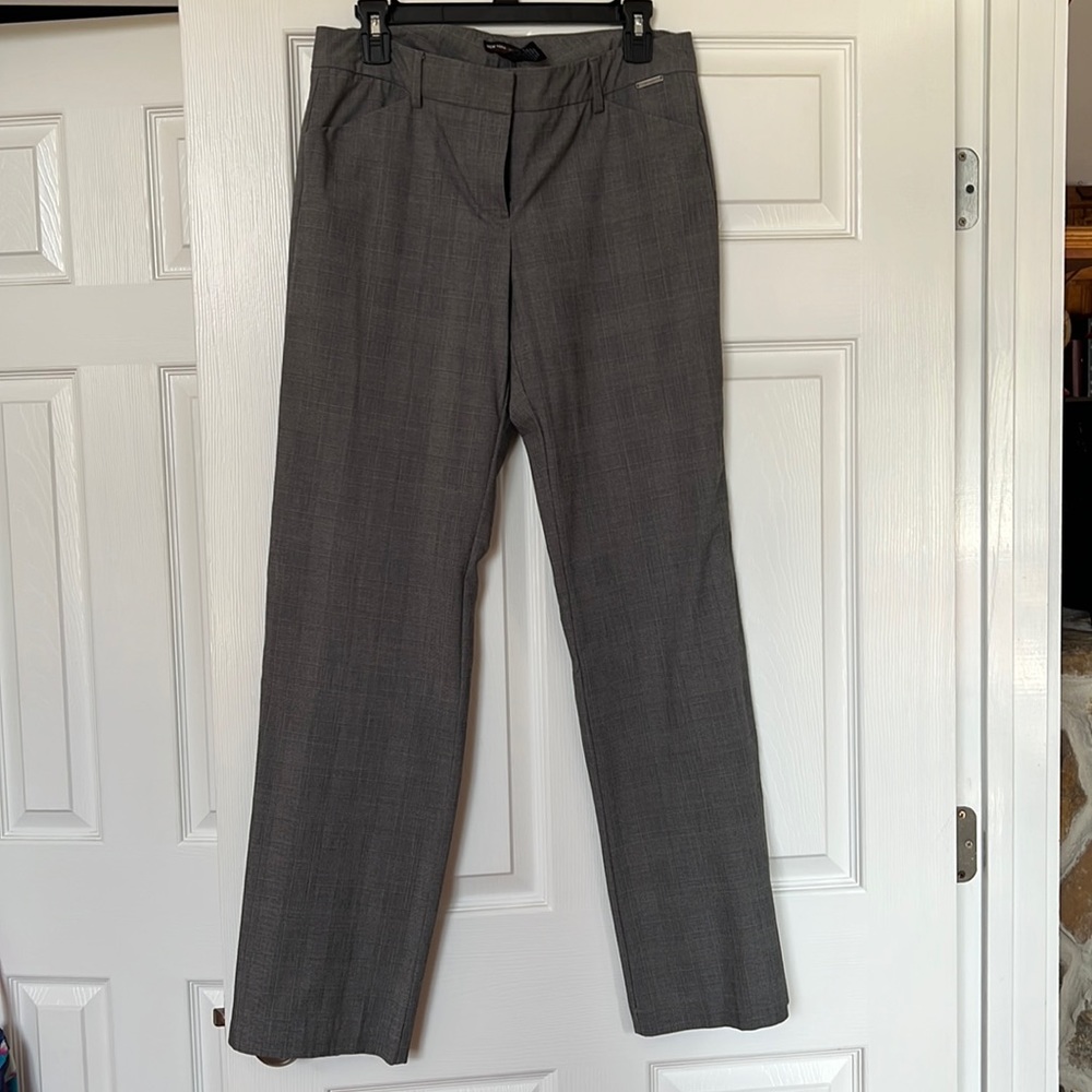 New York & Co trousers